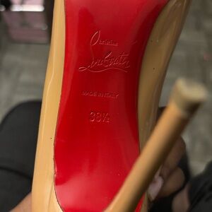 Christian Louboutin Beige Pumps with Red Soles